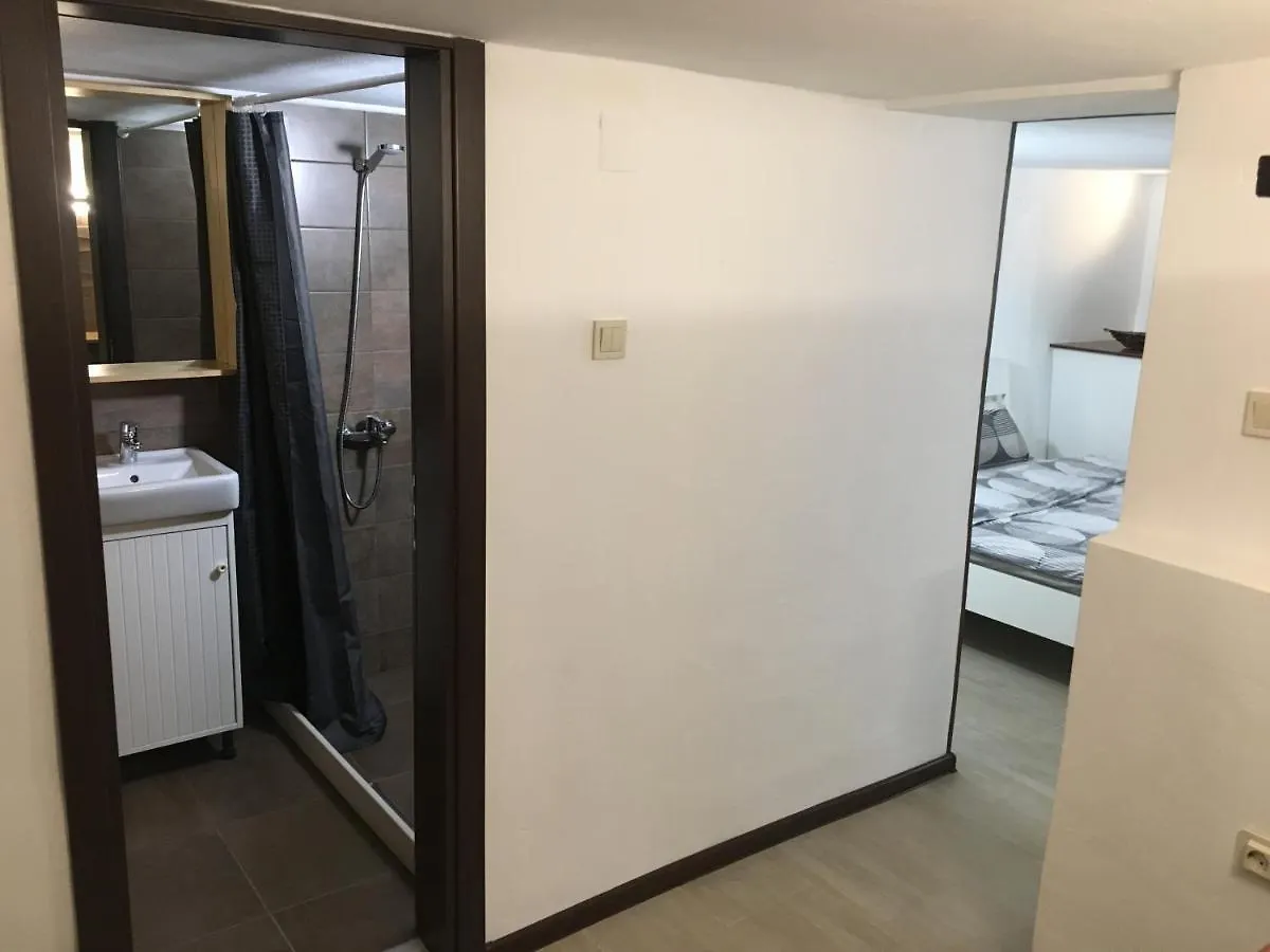 Gasthuis Sofia Family House - Free Parking Hotel