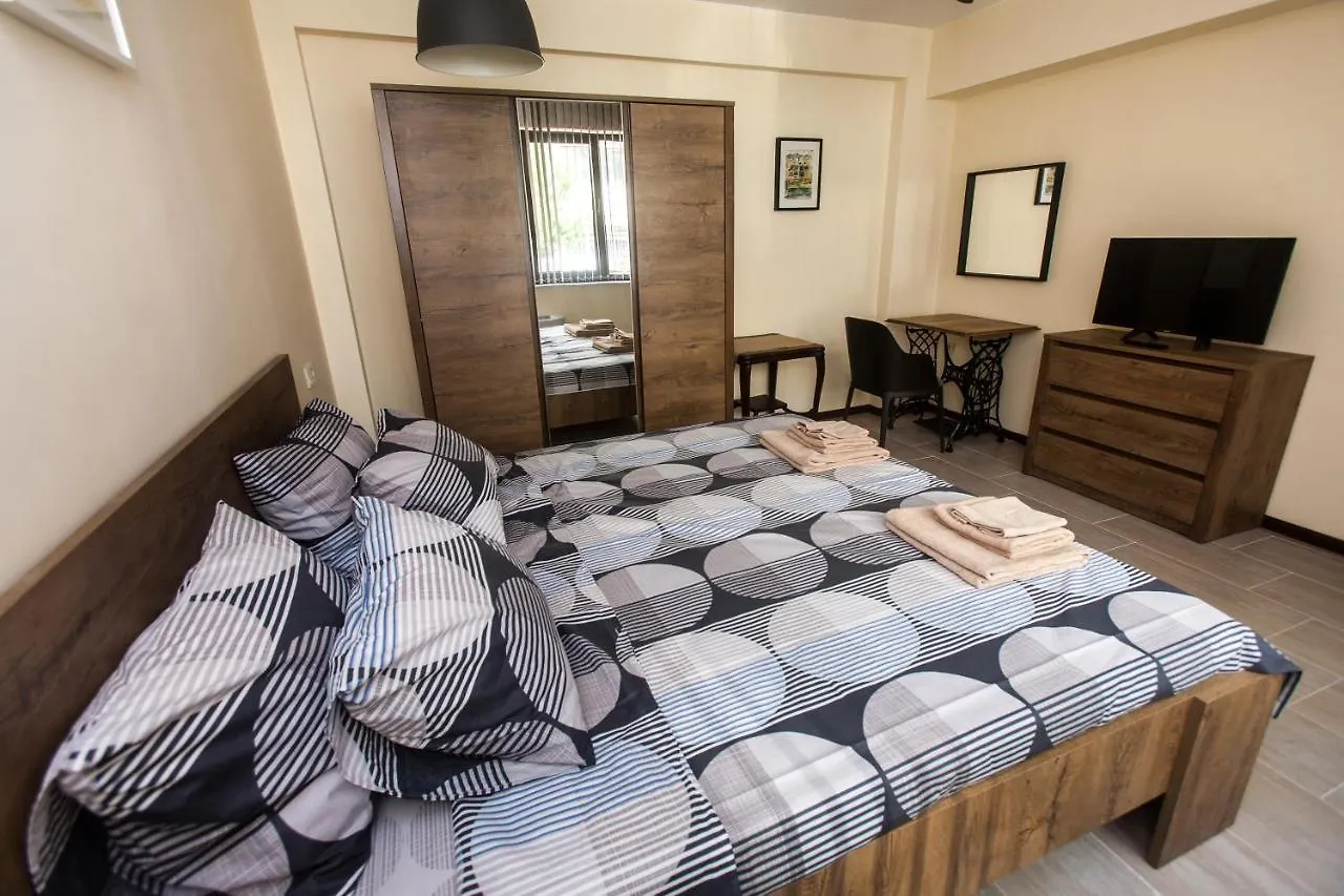 Sofia Family House - Free Parking Hotel Pensiune