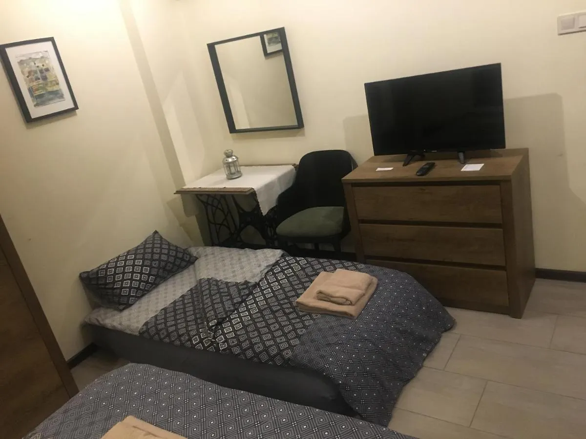 Sofia Family House - Free Parking Hotel